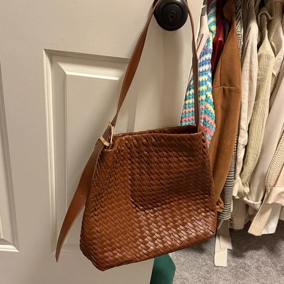 a new day Brown Woven Shoulder Bag - Picture 1 of 6